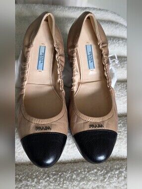 Prada Two-Tone Nude and Black Leather Ballet Flats Size 39
